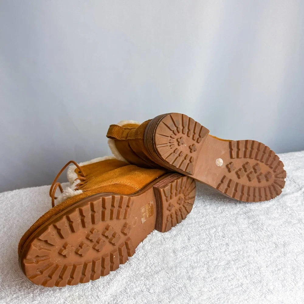 MADEWELL The Clair Lace-Up Boot in Shearling-Lined Suede - Picture 9 of 10